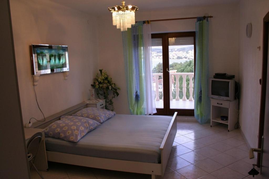 Villa Adriatic Trogir Rom bilde