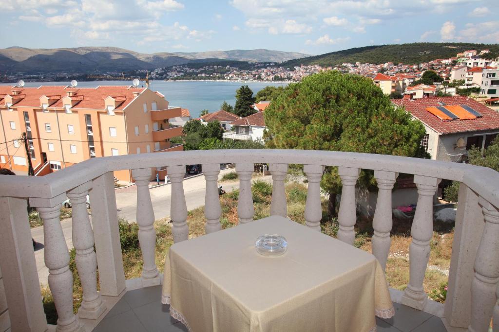 Villa Adriatic Trogir Rom bilde